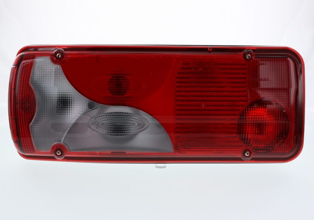 Vignal 155480 LC8 LH REAR COMBINATION Light (Smoked) with SM (Rear HDSCS) 12/24V // IVECO